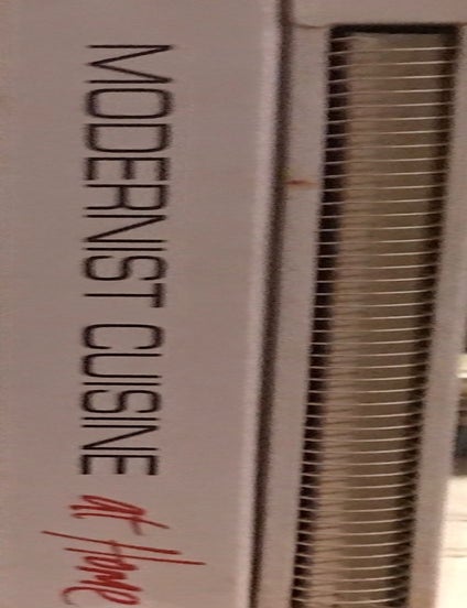 Item #1136 Modernist Cuisine at Home. Nathan Myhrvold, Maxime Bilet.